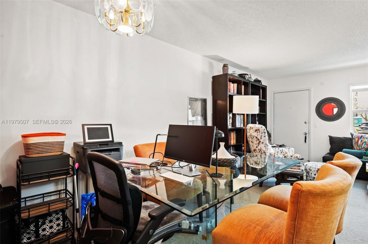 13255 SW 7th Ct, Unit 111D, Pembroke Pines, FL 33027 Photo