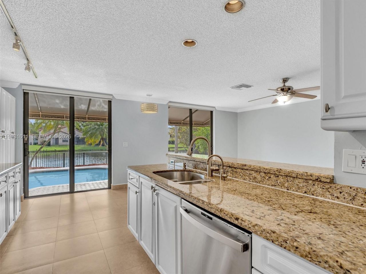 1460 NW 104th Ave, Plantation, FL 33322 Photo