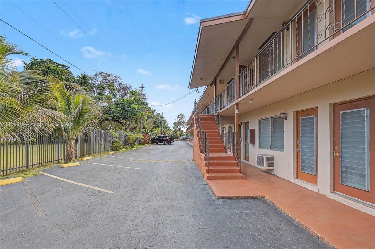 60 NW 79th St , Unit 1, Miami, FL 33150 Photo