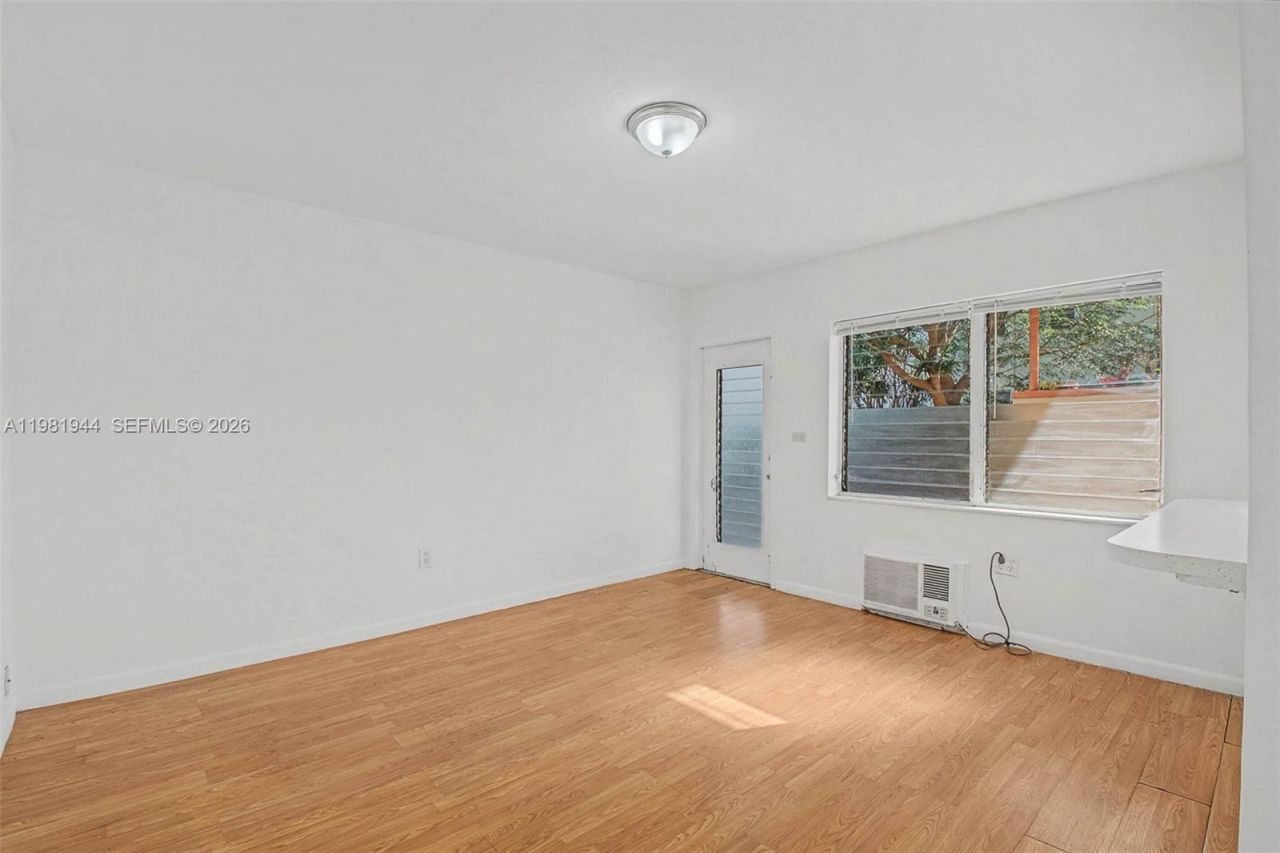 60 NW 79th St , Unit 1, Miami, FL 33150 Photo