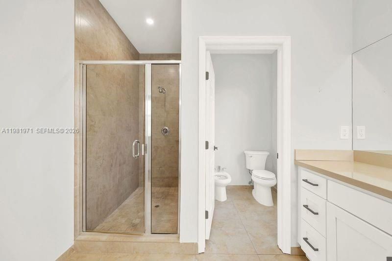 5880 NW 104th Path , Doral, FL 33178 Photo