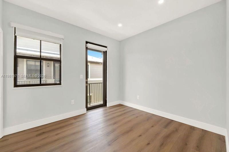 5880 NW 104th Path , Doral, FL 33178 Photo