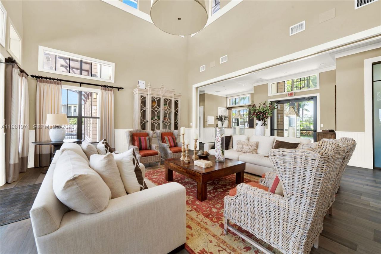 5880 NW 104th Path , Doral, FL 33178 Photo