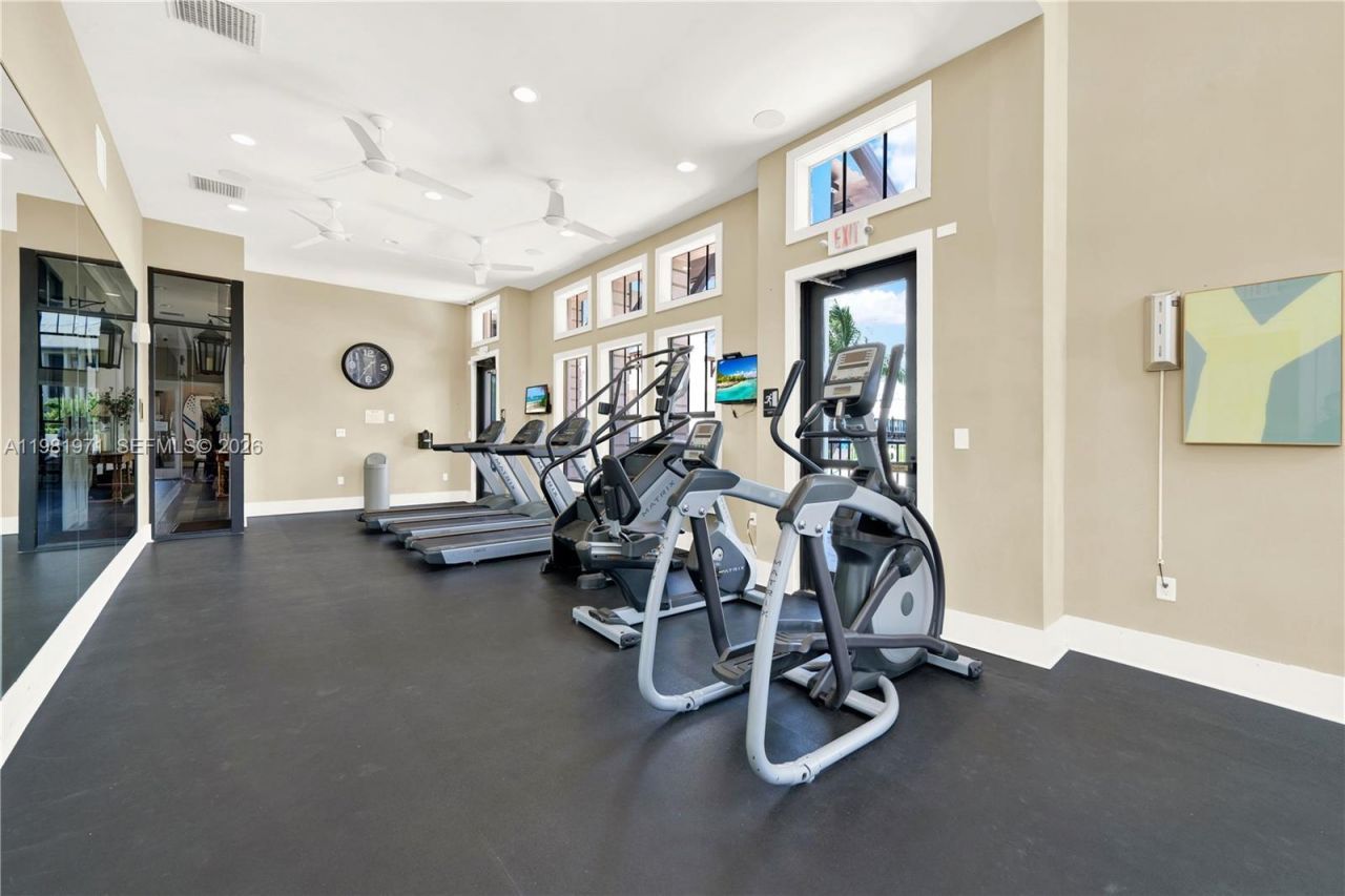 5880 NW 104th Path , Doral, FL 33178 Photo