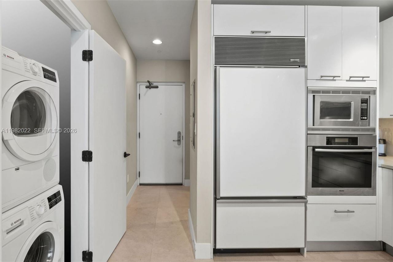 6799 Collins Ave , Unit 209, Miami Beach, FL 33141 Photo