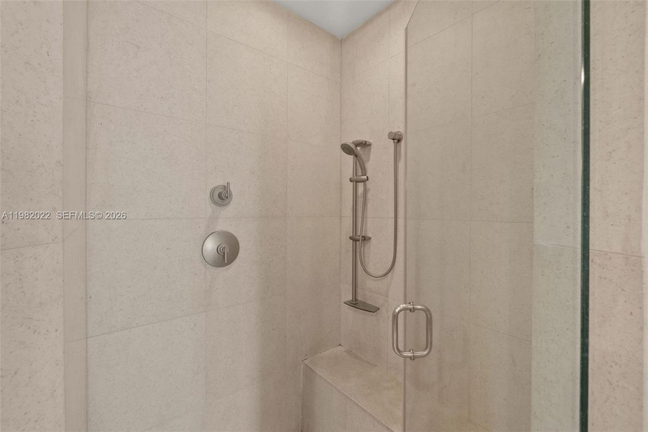 6799 Collins Ave , Unit 209, Miami Beach, FL 33141 Photo