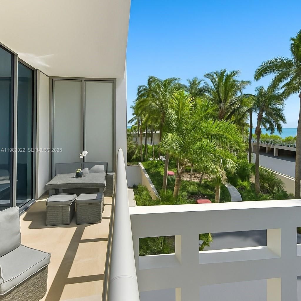 6799 Collins Ave , Unit 209, Miami Beach, FL 33141 Photo