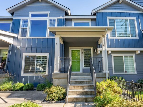 2121 W Bridge Ave, Spokane, WA 99201