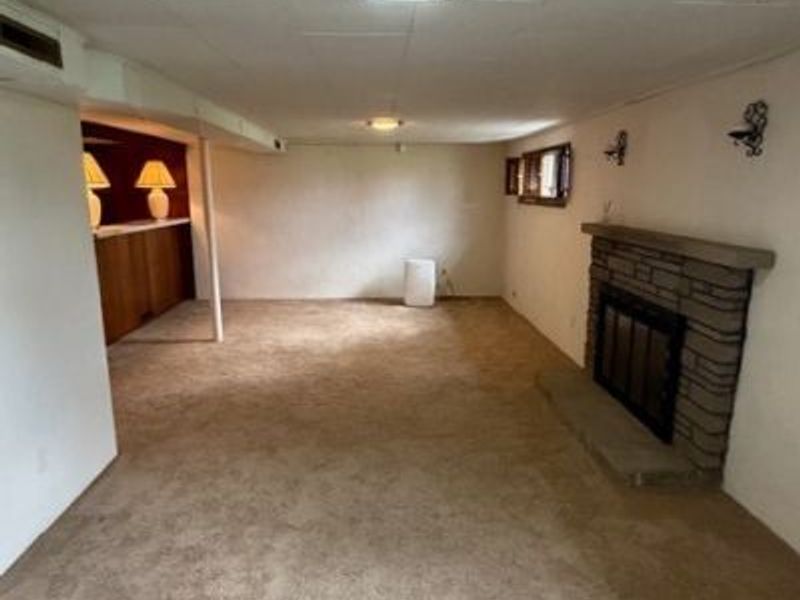 119 E 5th Street, Williamstown, WV 26187 Photo 11