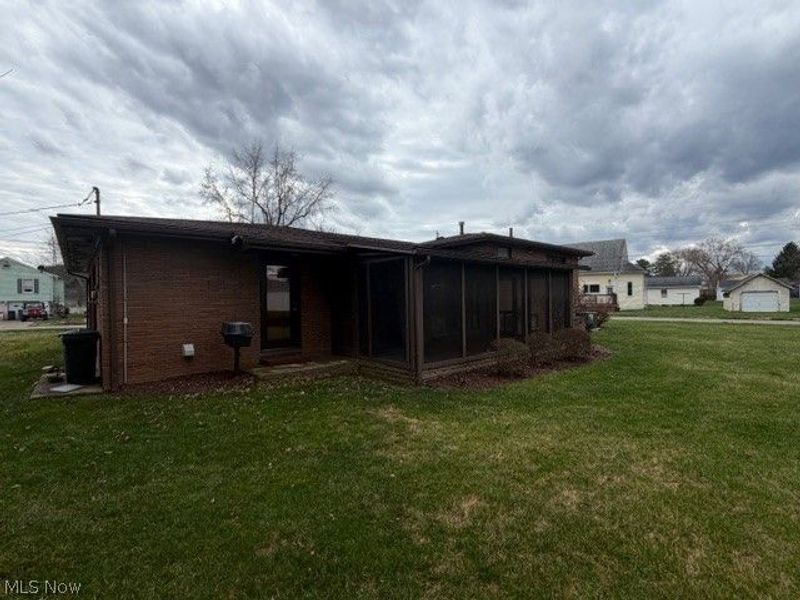 119 E 5th Street, Williamstown, WV 26187 Photo 15