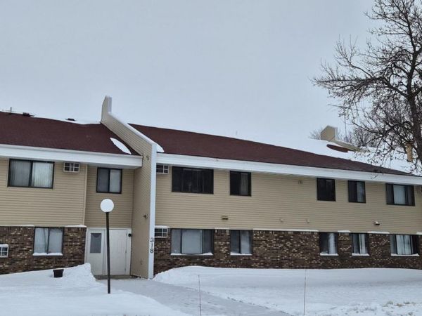 318 Spruce Street , Unit 104, Paynesville, MN 56362