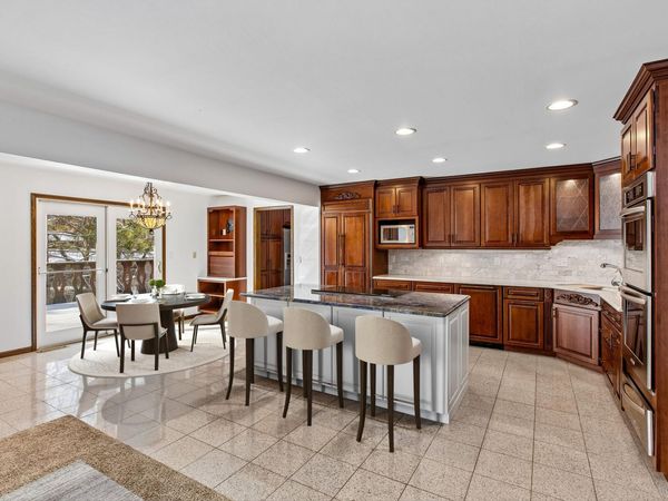 205 Hillcrest Court, Burnsville, MN 55337