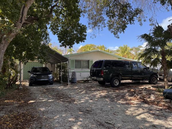 110 E Ridge Road, ISLAMORADA, FL 33036