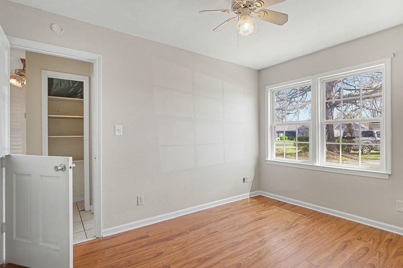 575 Circle Dr. Photo 19