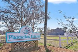 575 Circle Dr. photo 4