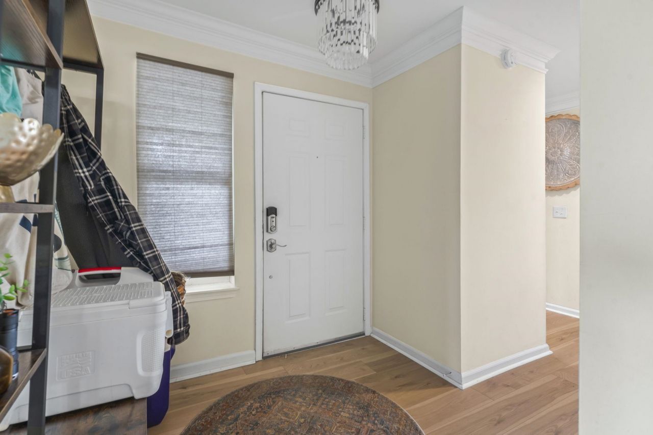 4560 Greenbriar Dr. Photo 28