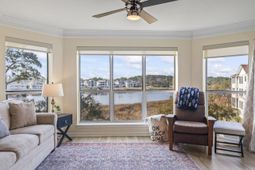 4560 Greenbriar Dr. photo 4