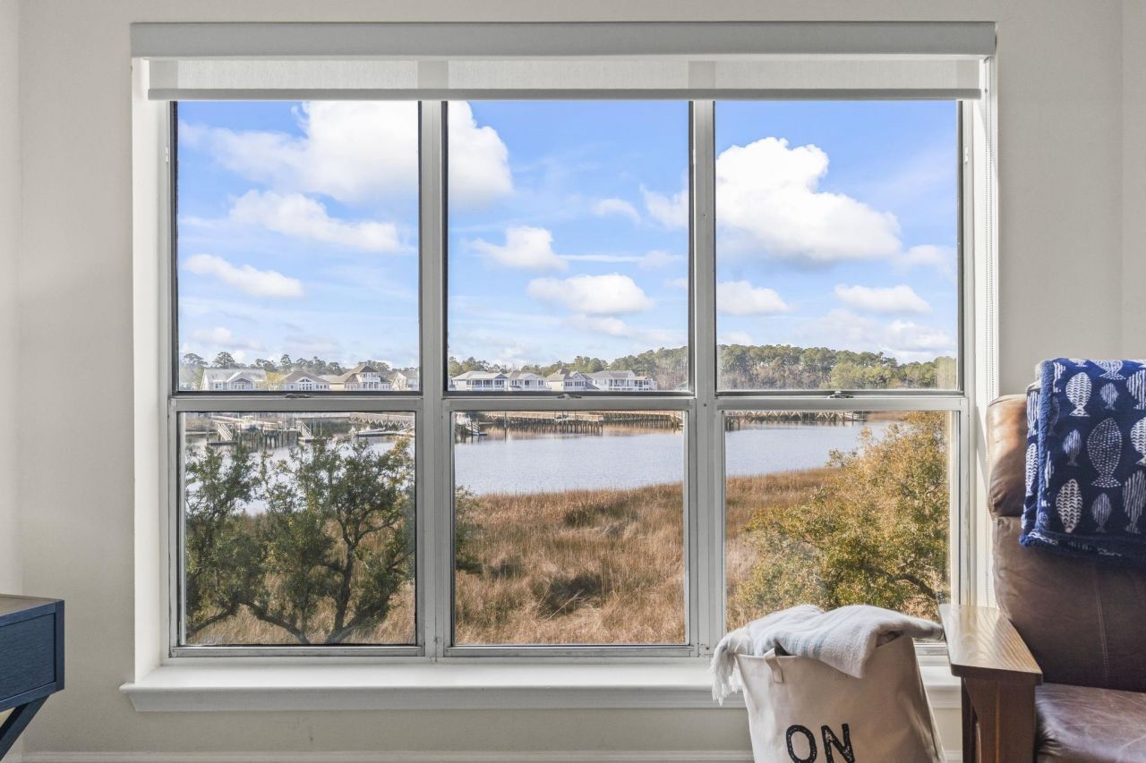 4560 Greenbriar Dr. Photo 7