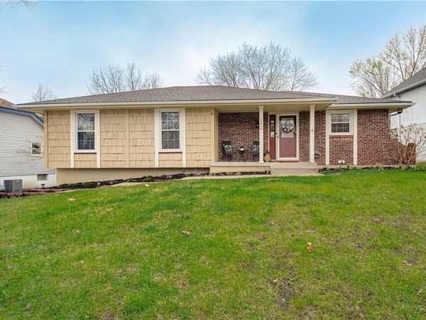 4916 S Shrank Drive, Independence, MO 64055