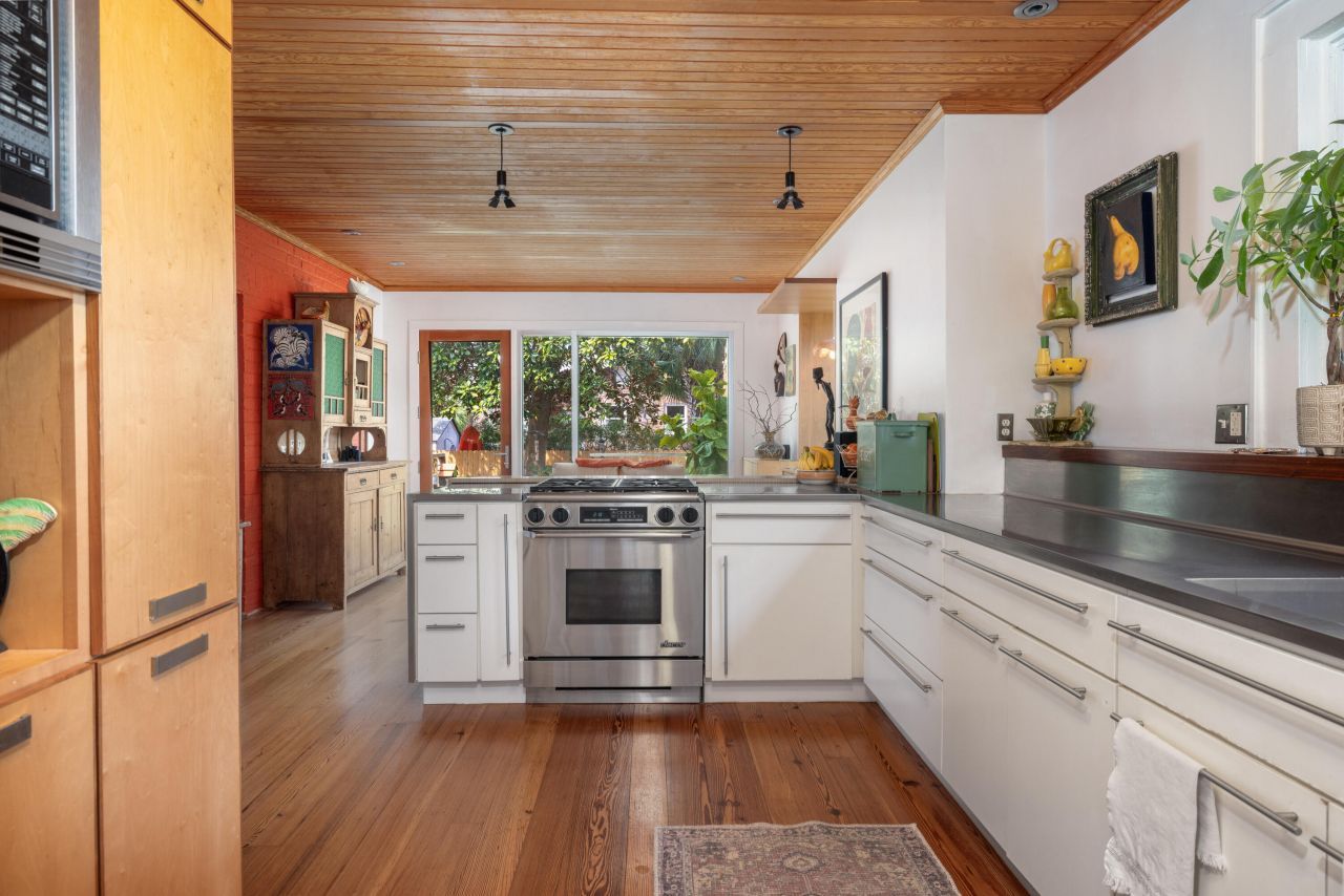 50 Dunnemann Avenue Photo 8