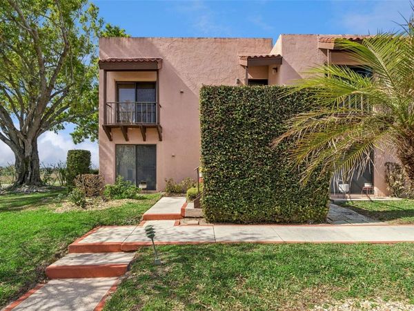 210 LA CASA, Unit 210, LAKE WALES, FL 33898