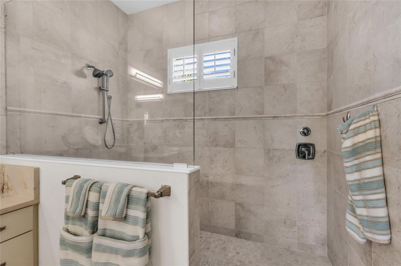 6224 Signature Pointe Lane, Bradenton, FL 34210 Photo