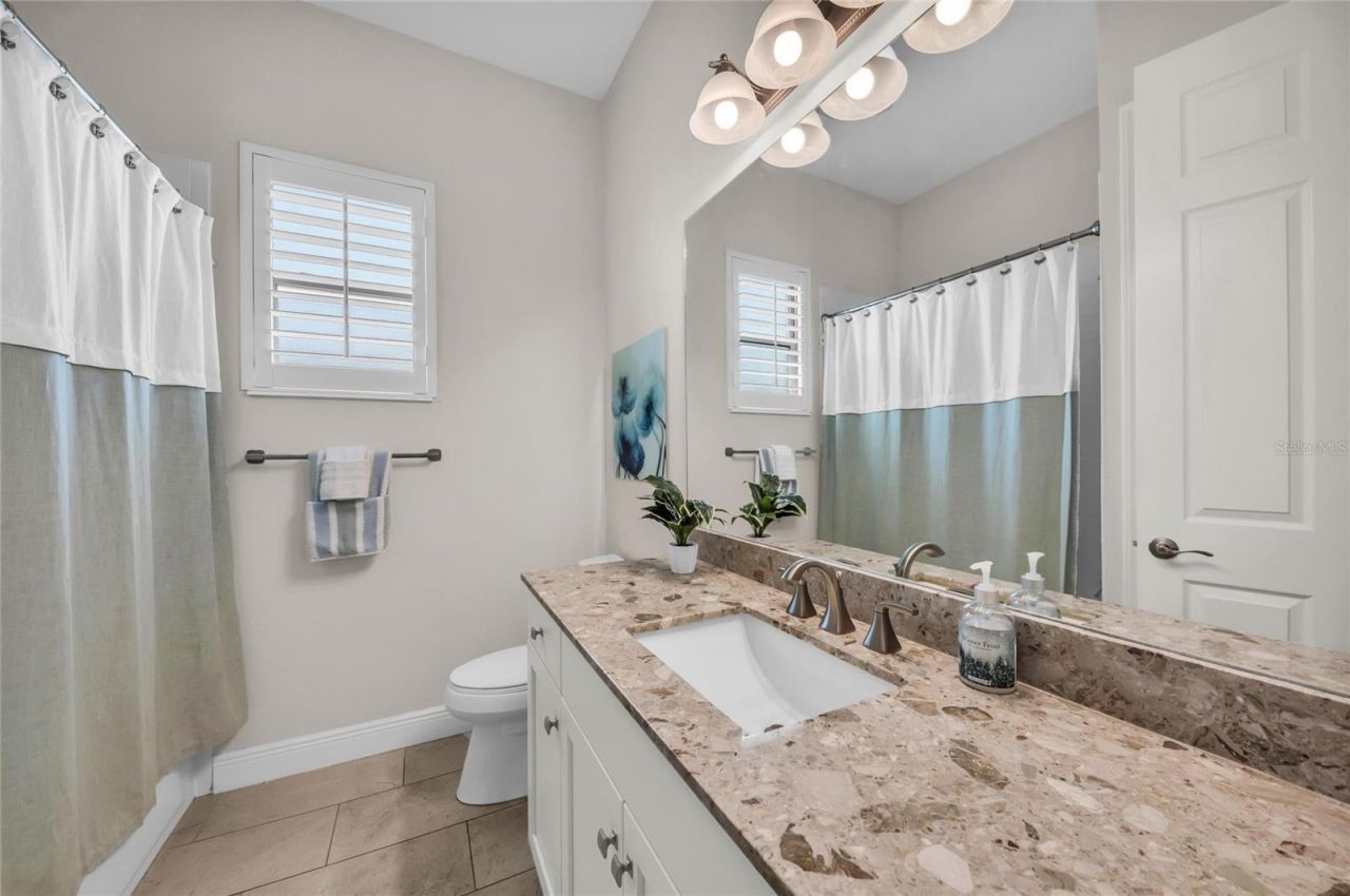 6224 Signature Pointe Lane, Bradenton, FL 34210 Photo