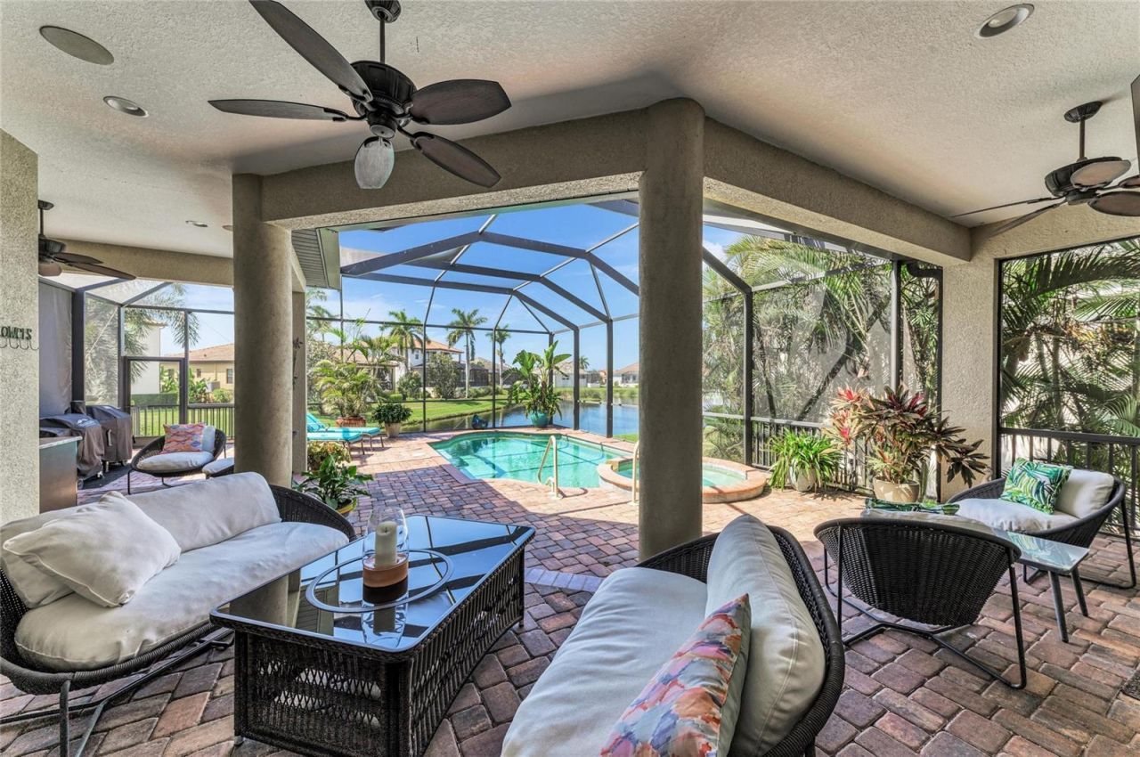 6224 Signature Pointe Lane, Bradenton, FL 34210 Photo