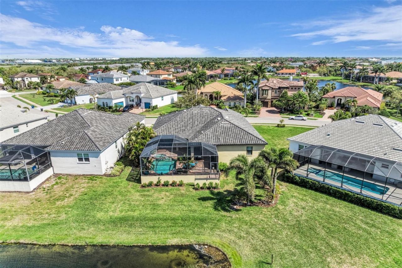 6224 Signature Pointe Lane, Bradenton, FL 34210 Photo