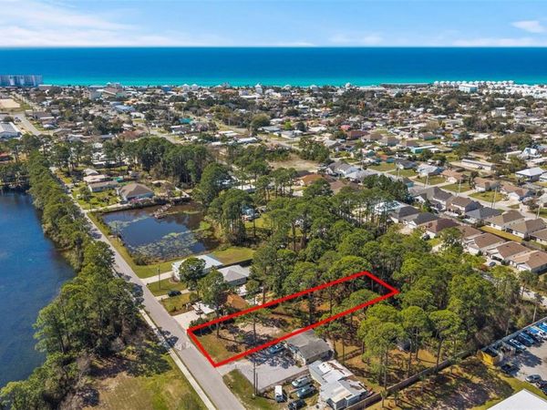 112 BETH STREET , PANAMA CITY BEACH, FL 32407