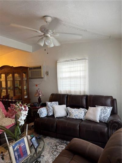 32 Roanoke Dr , Fort Myers, FL 33905 Photo