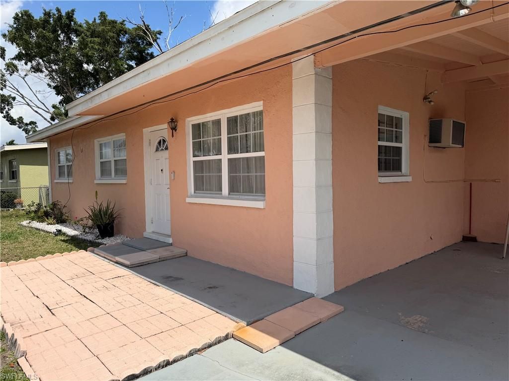 32 Roanoke Dr, Fort Myers, FL 33905 Photo