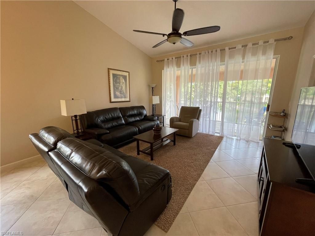 440 Wiggins Lake Ct, Unit 201, Naples, FL 34110 Photo