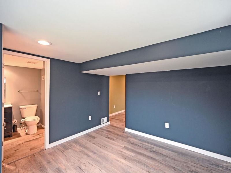 268 Shirljune Drive, Reading, OH 45215 Photo 32