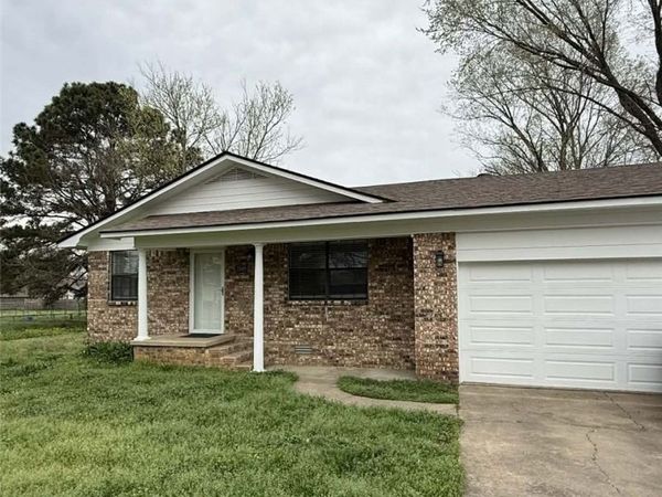 3505 E 5th Street, Russellville, AR 72802