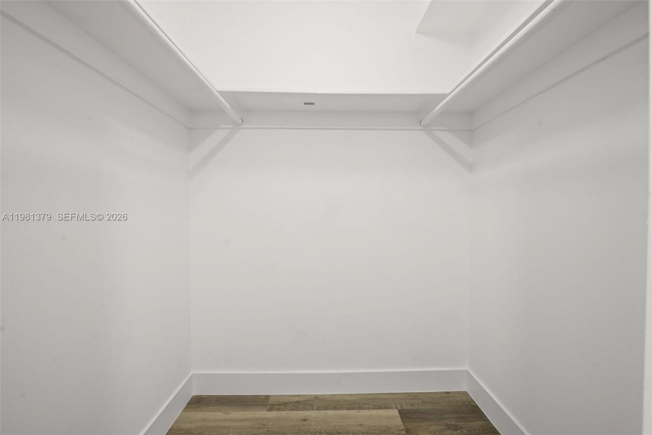 8107 SW 72nd Ave, Unit 410E, Miami, FL 33143 Photo