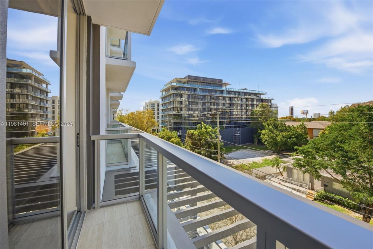 1611 SW 2nd Avenue, Unit 301, Miami, FL 33129 Photo