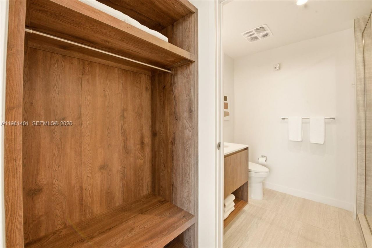 1611 SW 2nd Avenue, Unit 301, Miami, FL 33129 Photo