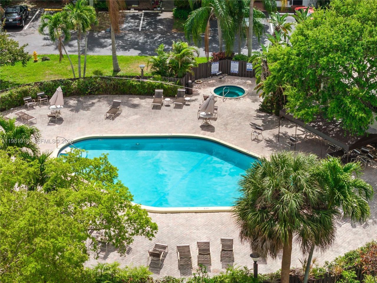 19994 NE 5th Ct, Unit 3C, Miami, FL 33179 Photo