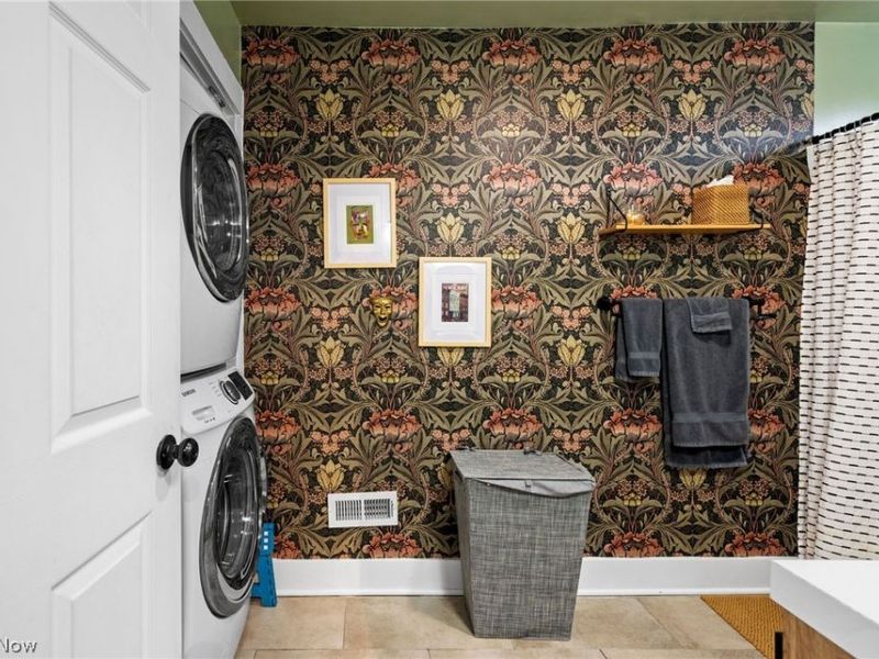 4226 Fulton Court , Cleveland, OH 44113 Photo 15