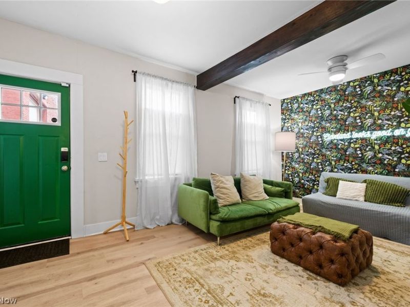 4226 Fulton Court , Cleveland, OH 44113 Photo 3