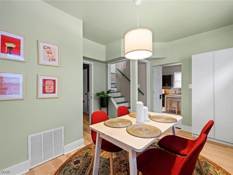 4226 Fulton Court , Cleveland, OH 44113 Photo 6