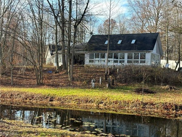 10765 Bell Road , Newbury, OH 44065