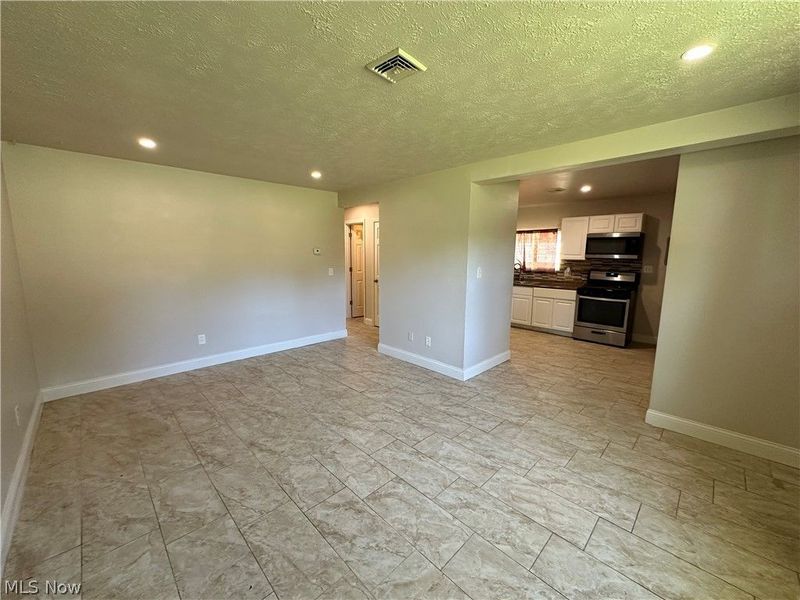 3020 Northgate Avenue, Liberty, OH 44505 Photo 2