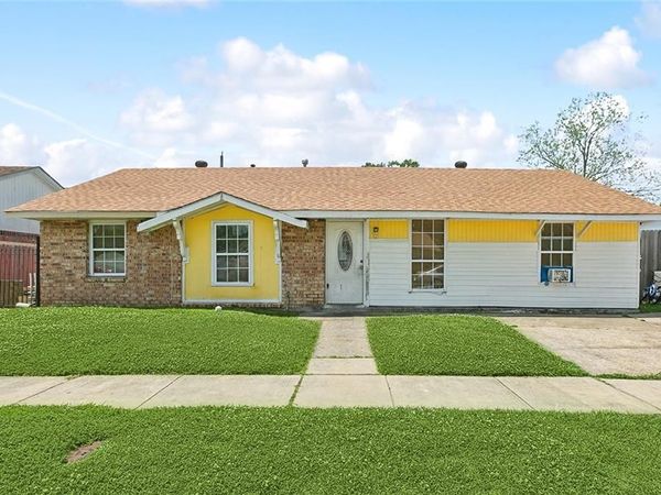 2108 CENTANNI Drive , St Bernard, LA 70085