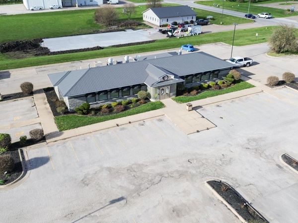 112 W Division Street, West Burlington, IA 52655