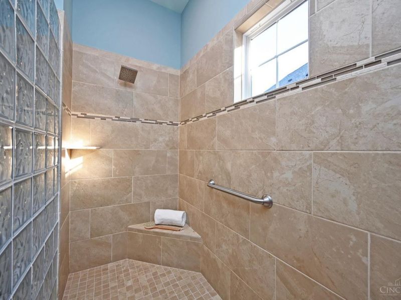 6713 Harbour Town Drive, West Chester, OH 45069 Photo 19