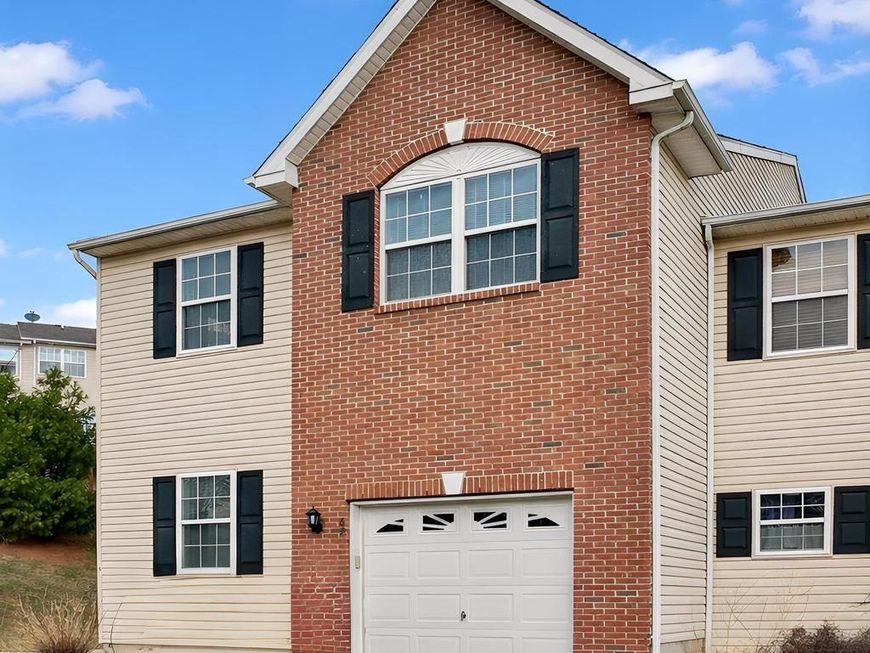 62 Green View Drive , Pottstown, PA 19464 Main Photo