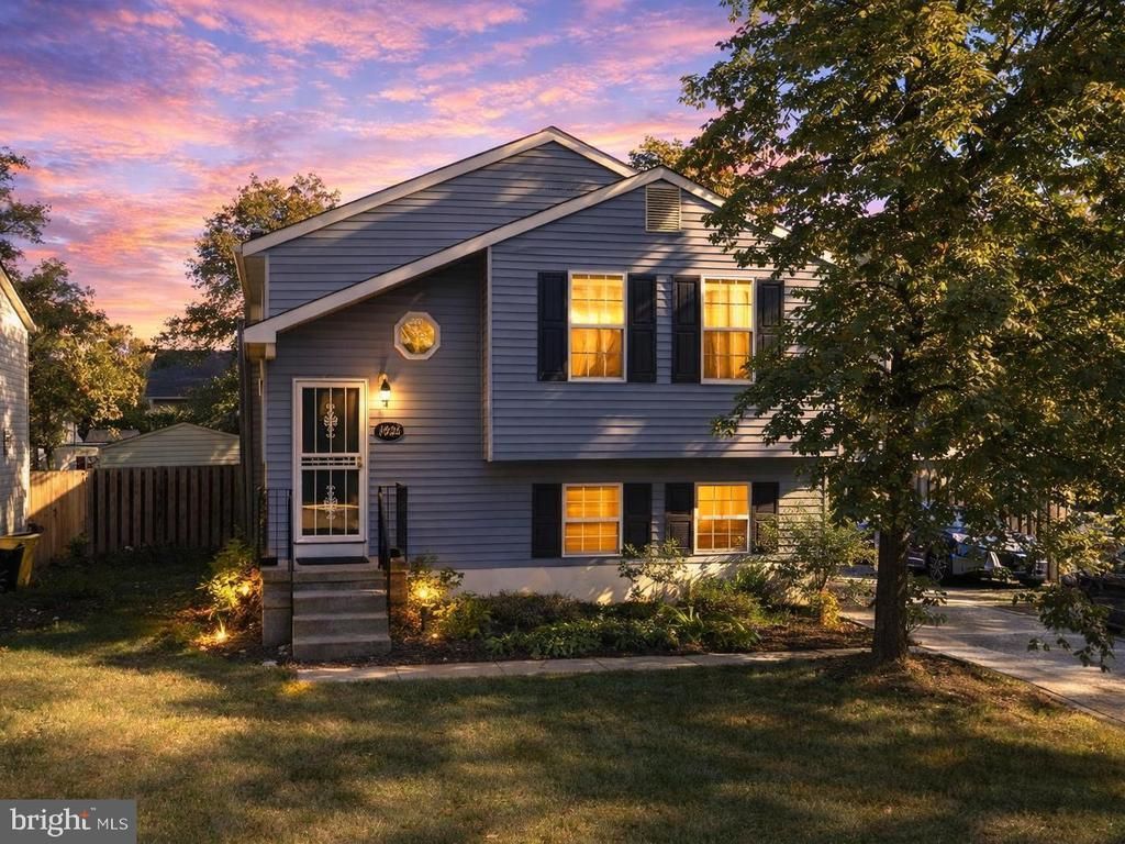 1026 Twin View, Glen Burnie, MD 21060 Main Photo