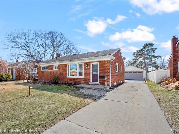 28923 Westfield Street, Livonia, MI 48150